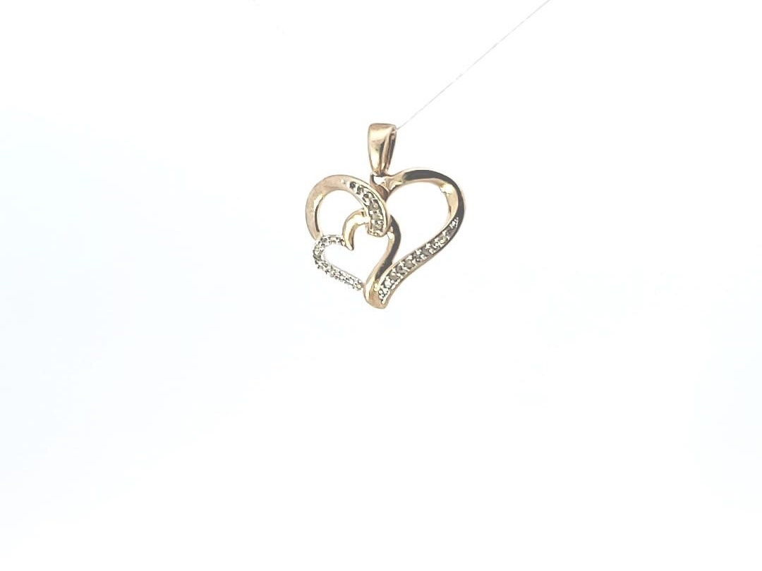 10 Karat Gold Natural Diamond  Heart Pendant .Hip Hop pendant.Diamond Pendant