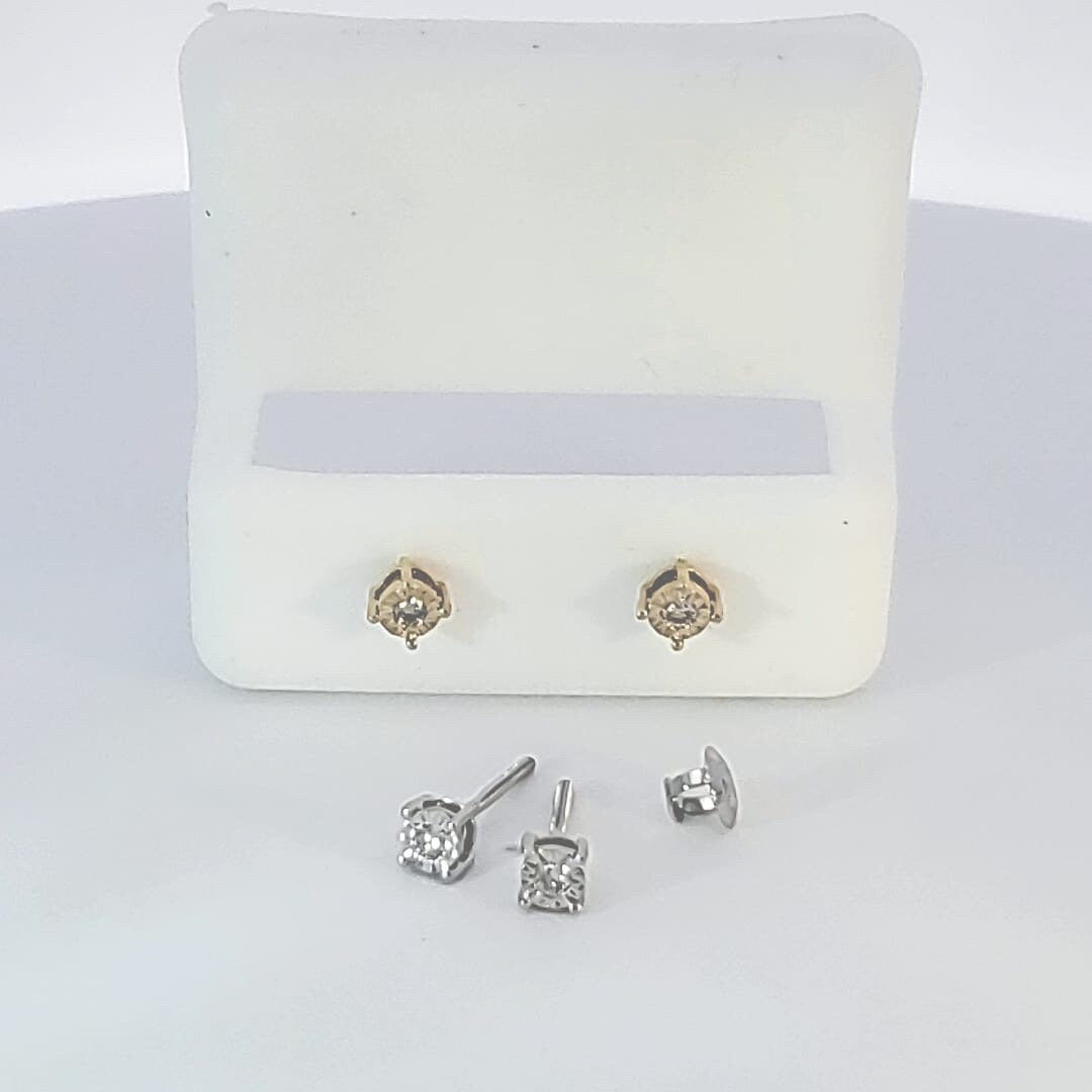 Gold and Diamond  Stud Earrings, 10 Karat Gold(Stamped) Single Stone  Solitaire Earrings Hip Hop style.