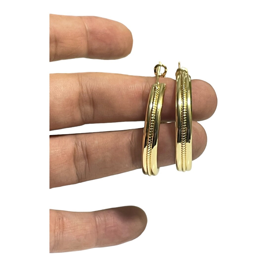 Elegant Hoop Earrings-14 k  GOLD filled earnings