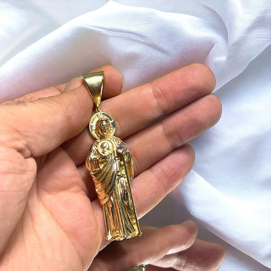 Sacred Reverence: Saint Judas Pendant – Wearable Devotion and Timeless Faith