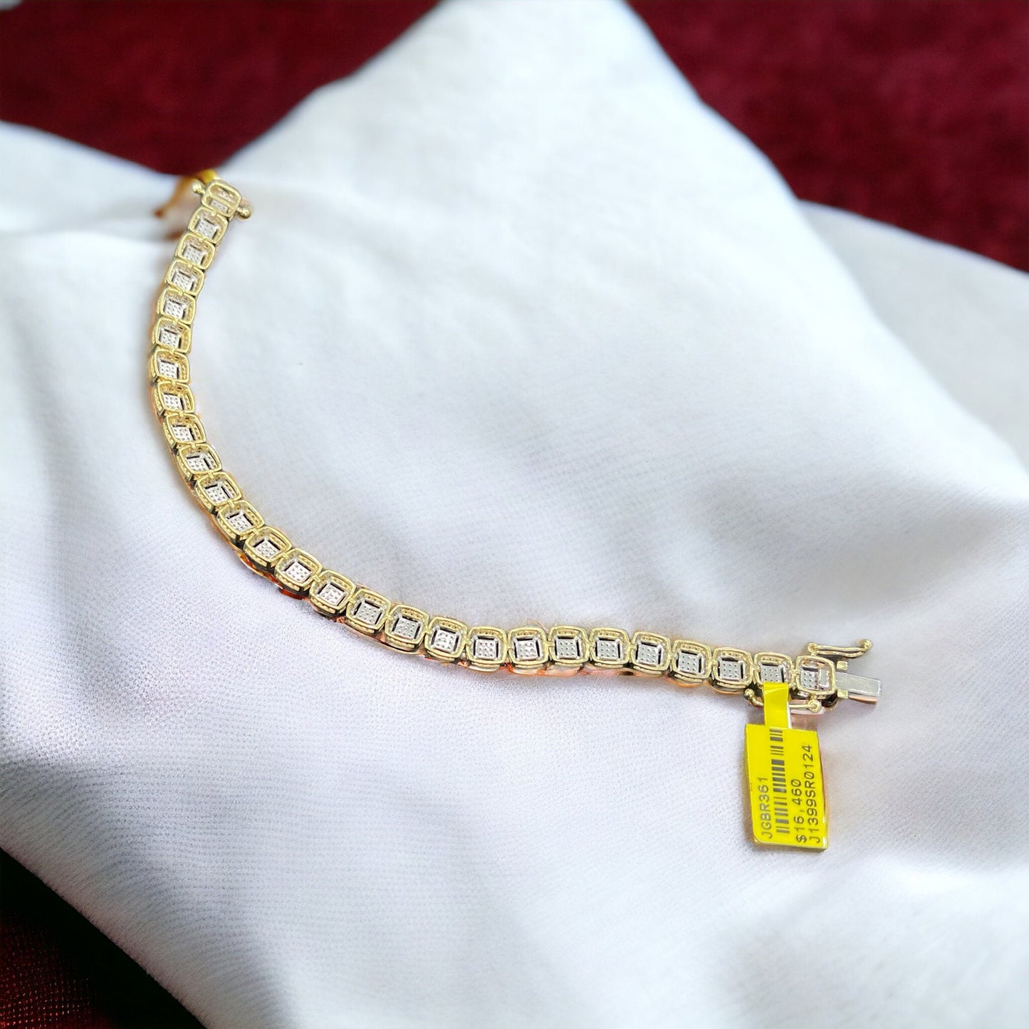 Diamond Bracelet-Natural gold and Diamonds