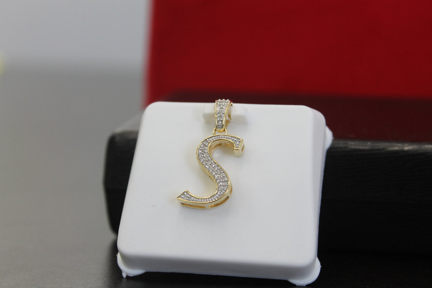 Natural Gold Initial Letter “S”Alphabet Pendant, Yellow Gold ,King Crown Diamond Pendant,Unisex Pendant,Hip Hop style - 3D style