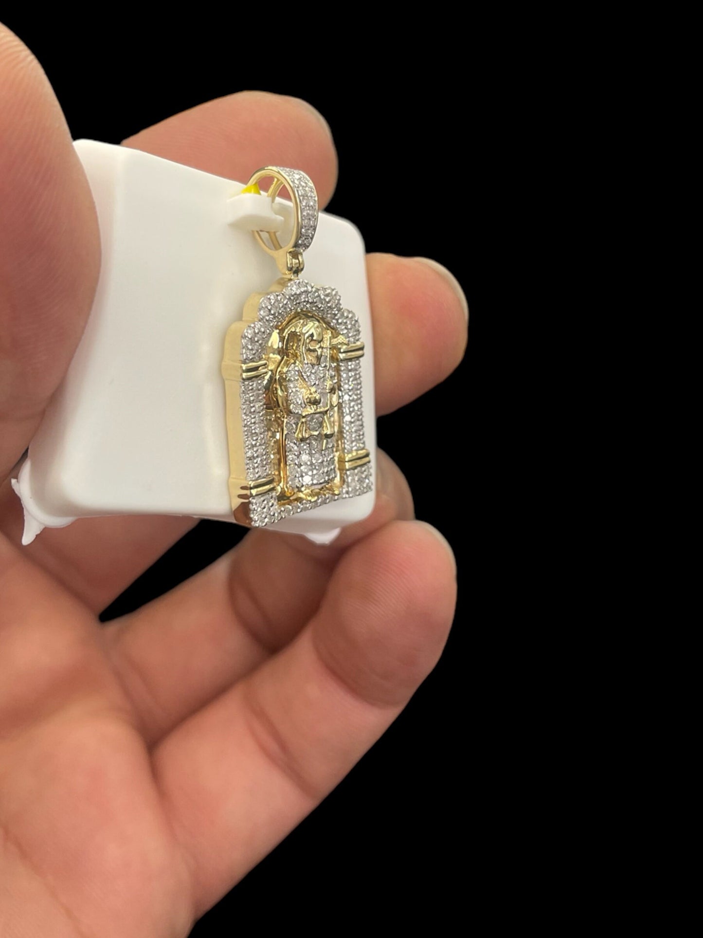 St.Mura Natural gold and Diamond Pendants