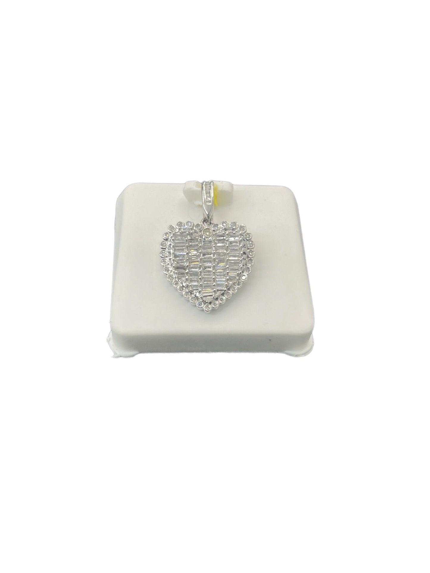 10k Gold With Natural Diamonds Mini Heart Pendant